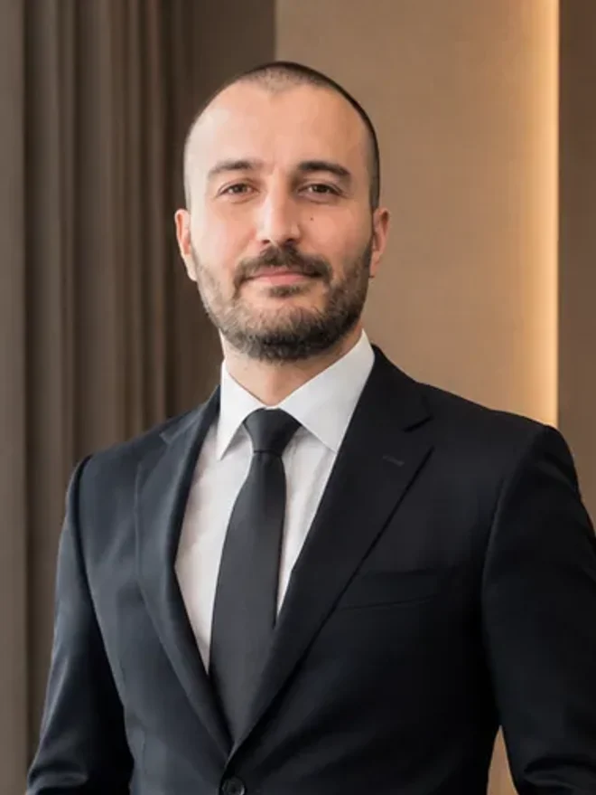 Avukat Onur Özçoban